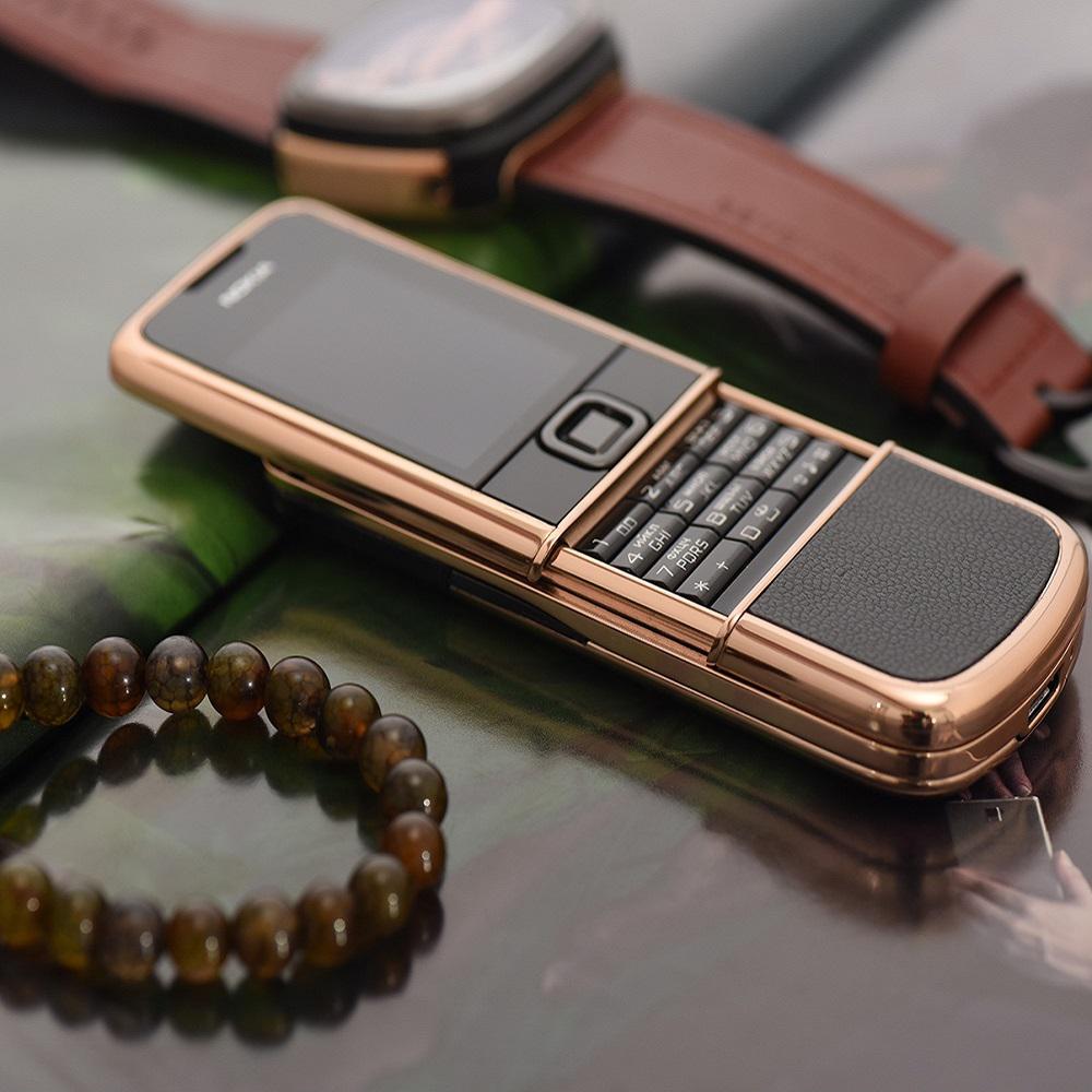 Nokia 8800 vàng hồng da đen- Nhuộm màu thời gian
