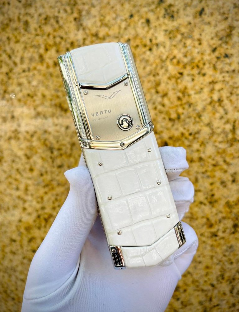 Vertu Signature S White Mother Of Pearl - Hoàng Luxury