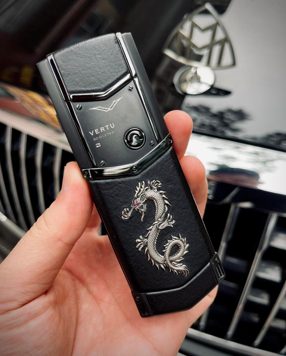 Vertu Signature S Dragon Black - Hoàng Luxury