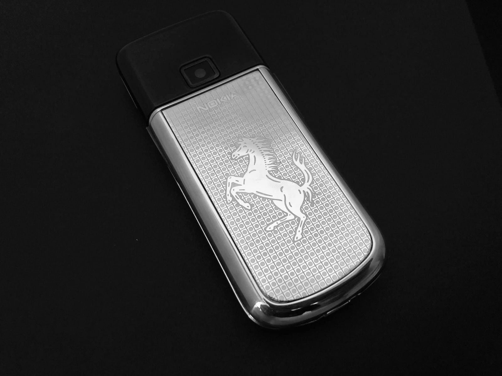 Nokia 8800 sapphire like new ngựa bạc
